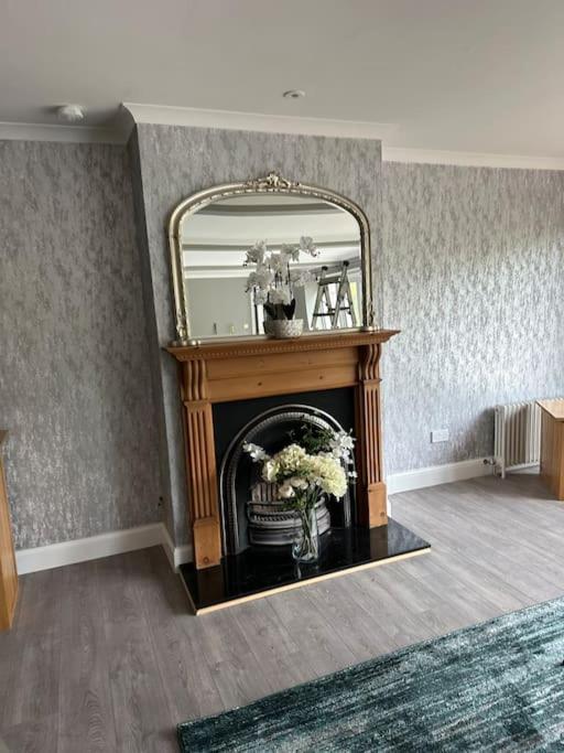 Cameron Coach House Modern Property In Murrayfield Единбург Екстериор снимка
